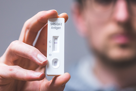 negatívna výsledok antigénového testu
